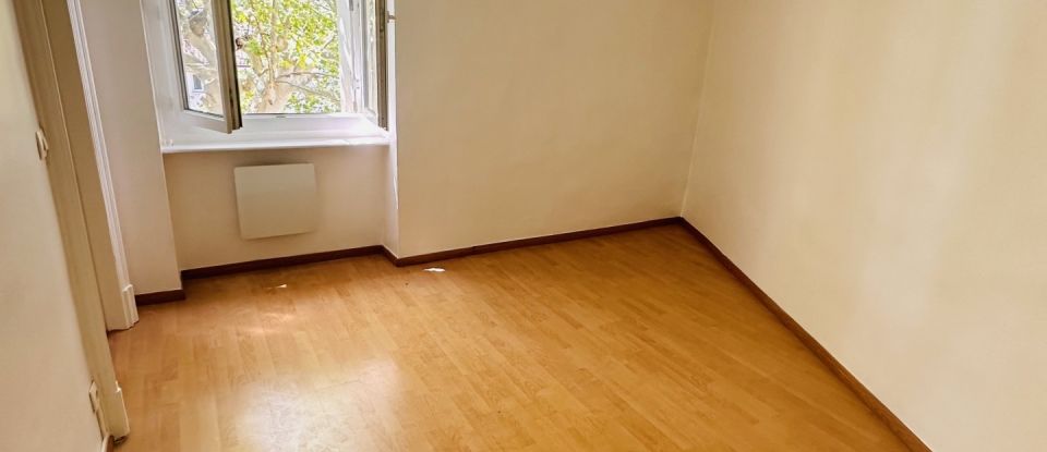 Appartement 5 pièces de 120 m² à Bédarieux (34600)