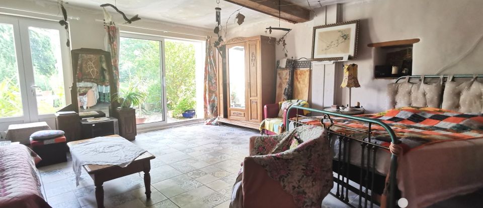 Farm 8 rooms of 255 m² in Sorèze (81540)