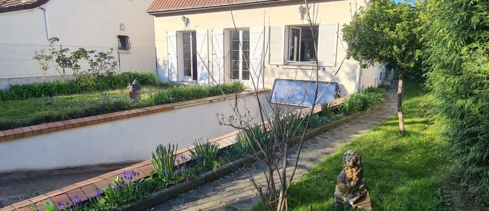 Traditional house 4 rooms of 130 m² in Goussainville (95190)