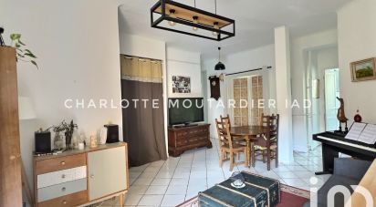 Appartement 3 pièces de 71 m² à Toulon (83000)