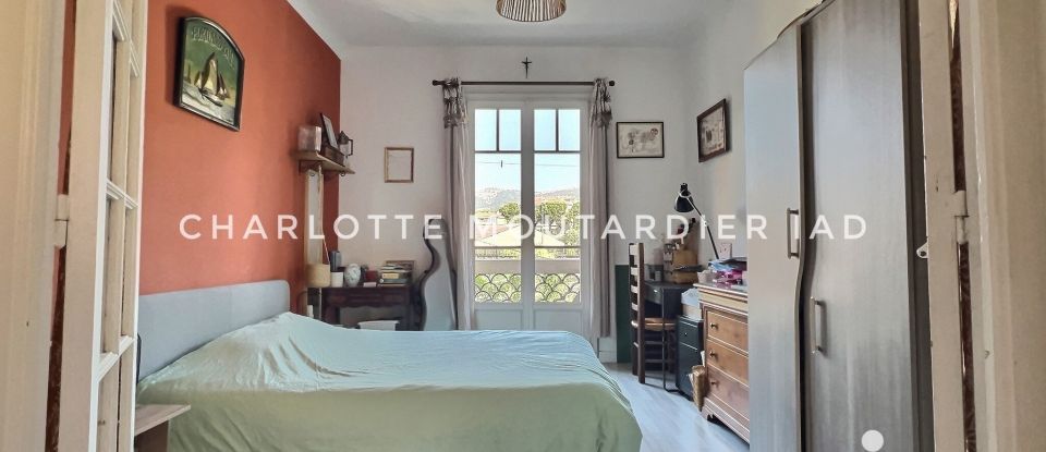 Apartment 3 rooms of 71 m² in Toulon (83000)