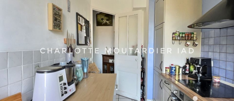 Apartment 3 rooms of 71 m² in Toulon (83000)