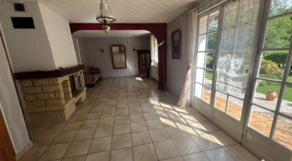 House 4 rooms of 160 m² in Le Subdray (18570)