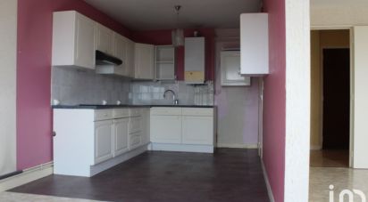 Apartment 4 rooms of 88 m² in Châtellerault (86100)