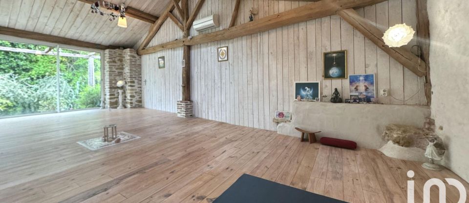 Maison 8 pièces de 342 m² à Morizès (33190)