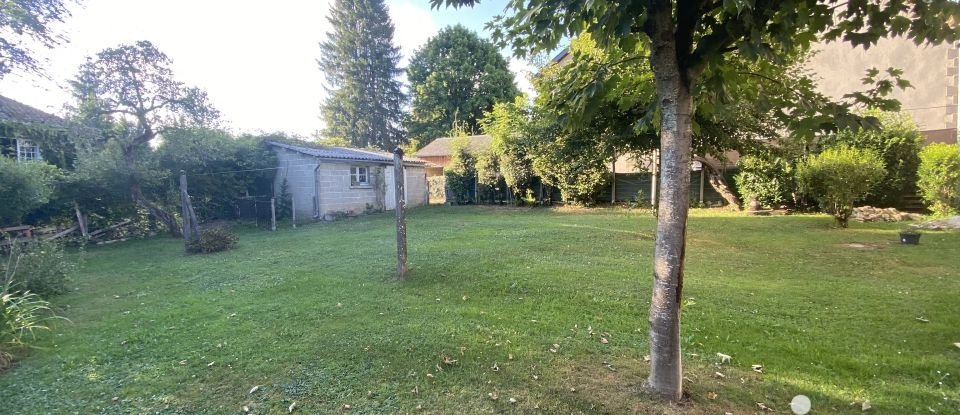 Village house 5 rooms of 116 m² in Lamazière-Basse (19160)