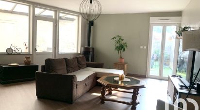 Maison 6 pièces de 120 m² à Beuvry (62660)