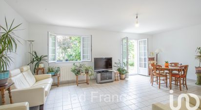 House 6 rooms of 120 m² in Maule (78580)