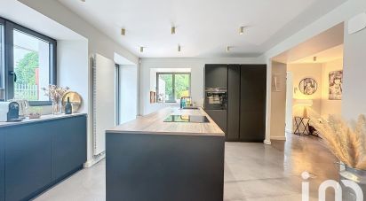 Maison d’architecte 7 pièces de 203 m² à Mont-Saint-Aignan (76130)