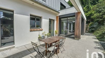 Maison d’architecte 7 pièces de 203 m² à Mont-Saint-Aignan (76130)