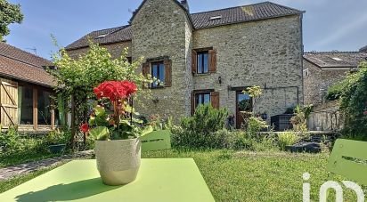 Village house 9 rooms of 307 m² in Gargenville (78440)