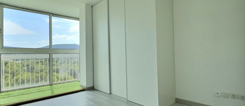 Appartement 5 pièces de 93 m² à Aubagne (13400)