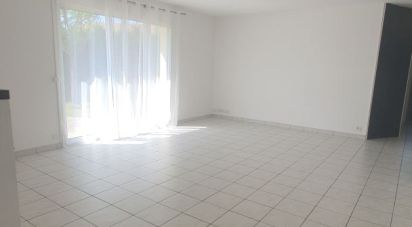 House 5 rooms of 107 m² in Sauvagnon (64230)