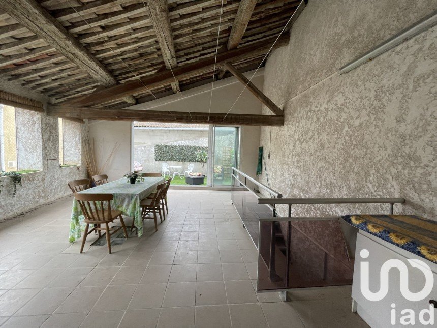 Village house 7 rooms of 140 m² in Azille (11700)