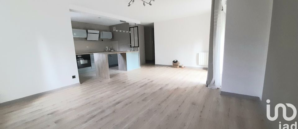 Apartment 3 rooms of 65 m² in Agen (47000)