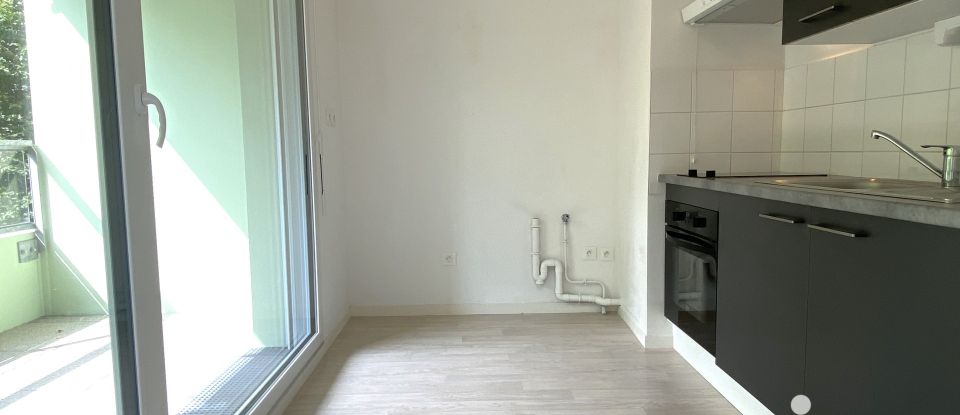 Apartment 3 rooms of 66 m² in Rennes (35000)