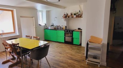 Appartement 4 pièces de 100 m² à Chambéry (73000)