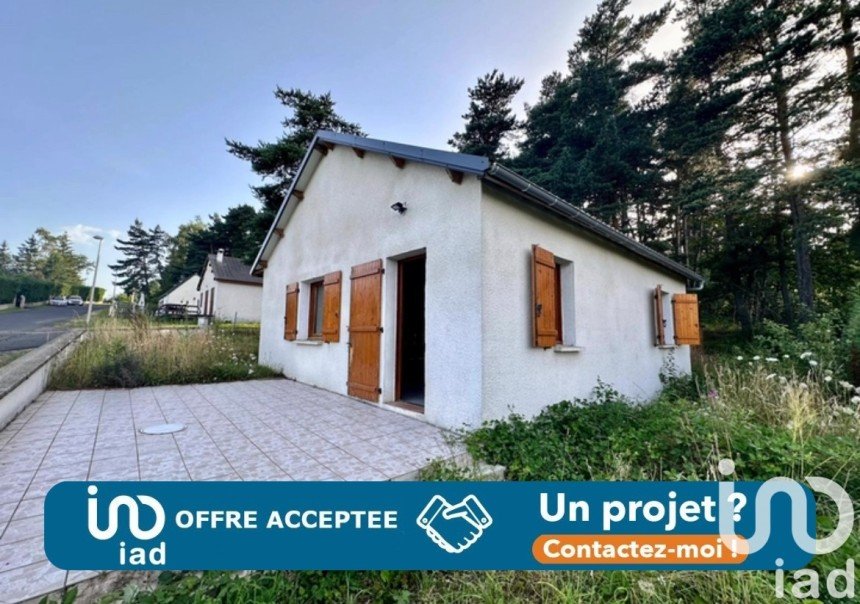 Maison 3 pièces de 60 m² à Val d'Arcomie (15320)