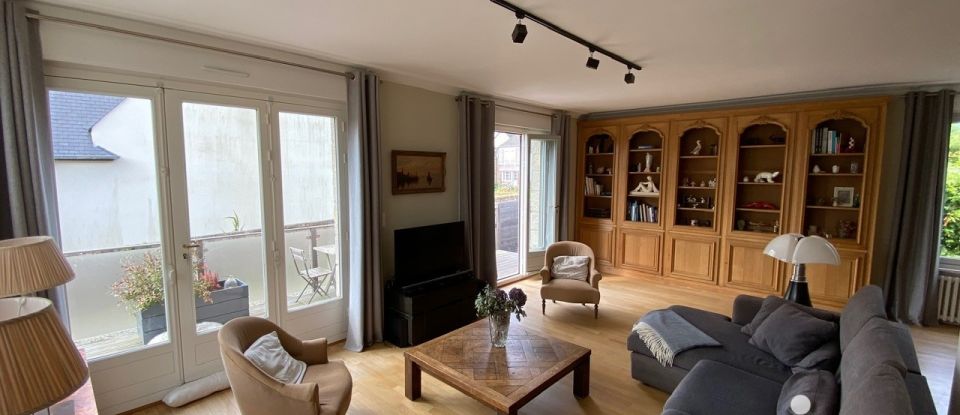 House 7 rooms of 178 m² in Dinard (35800)