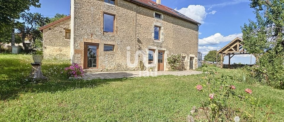 Country house 8 rooms of 213 m² in Saint-Martin-du-Mont (21440)