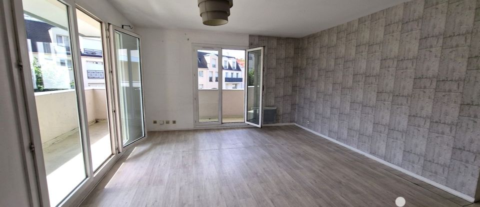 Apartment 3 rooms of 67 m² in Thiais (94320)