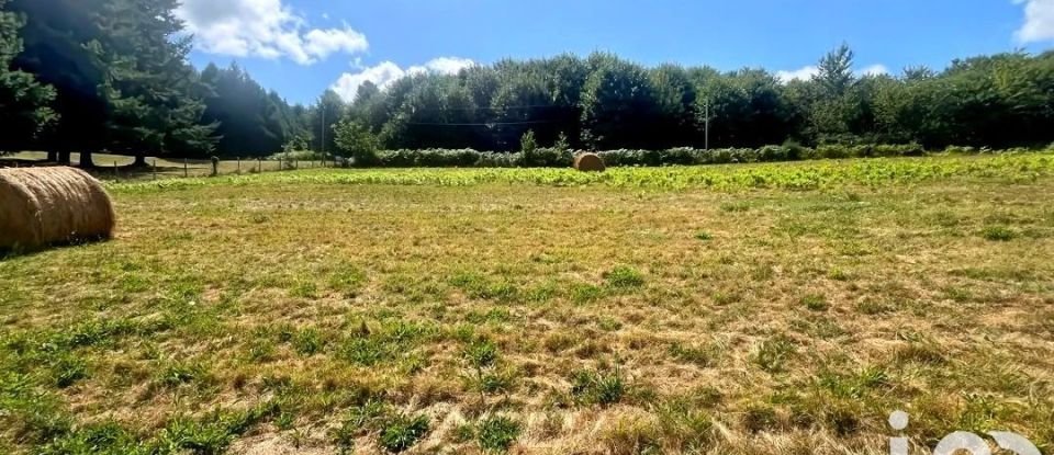 Land of 1,500 m² in Sarlat-la-Canéda (24200)