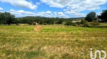 Terrain de 3 235 m² à Sarlat-la-Canéda (24200)