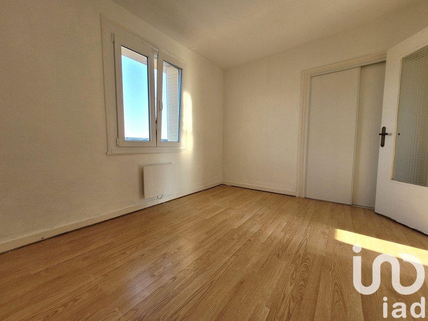 Vente Appartement 52m² 3 Pièces à Saint-Priest-en-Jarez (42270) - Iad France