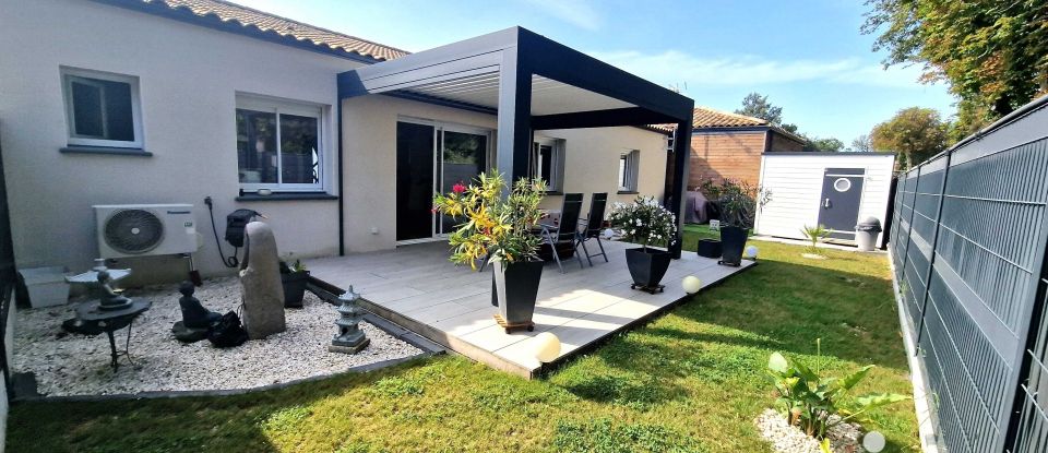 Maison 5 pièces de 101 m² à Saint-Julien-des-Landes (85150)