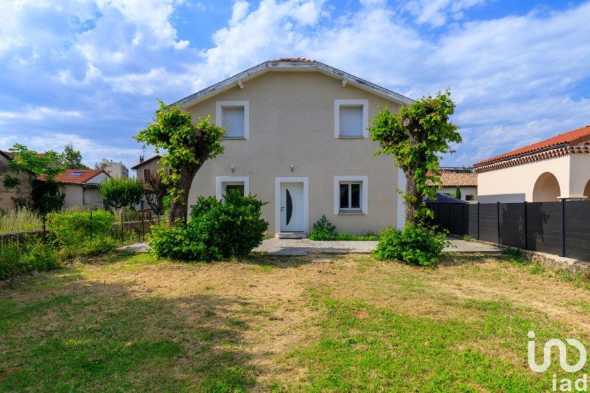 Maison 6 pièces de 145 m² à Romans-sur-Isère (26100)