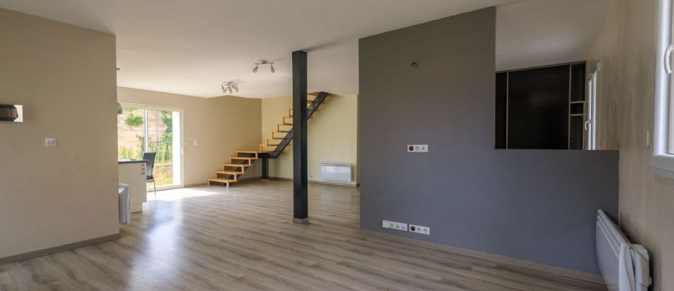 Maison 6 pièces de 145 m² à Romans-sur-Isère (26100)