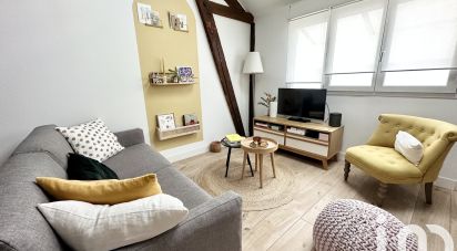 Apartment 3 rooms of 45 m² in Palaiseau (91120)