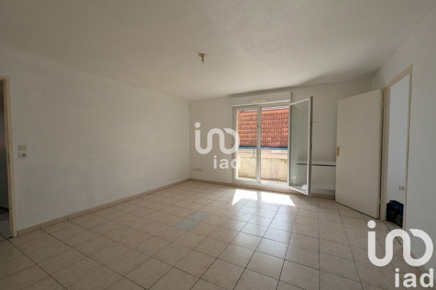 Apartment 3 rooms of 63 m² in Avion (62210)