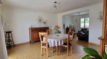 Pavilion 6 rooms of 130 m² in Brasles (02400)