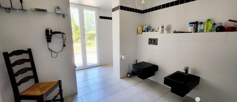 House 5 rooms of 130 m² in Cuxac-d'Aude (11590)