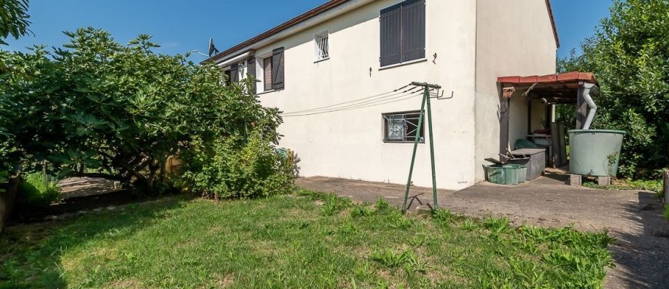 Maison 6 pièces de 126 m² à Bousse (57310)