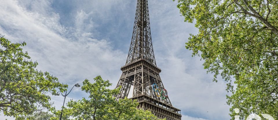 Appartement 4 pièces de 93 m² à Paris (75016)