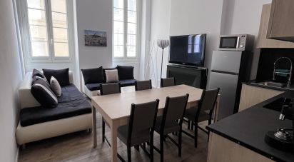 Apartment 4 rooms of 73 m² in Marseille (13001)