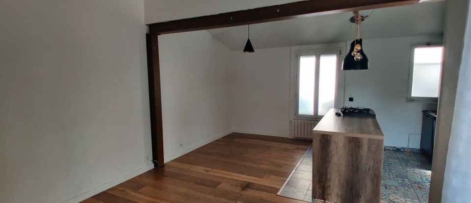 Maison 3 pièces de 68 m² à Bondy (93140)