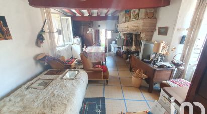 Village house 2 rooms of 56 m² in Nogent-le-Bernard (72110)