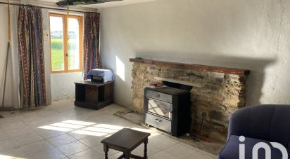 Country house 5 rooms of 70 m² in Taupont (56800)