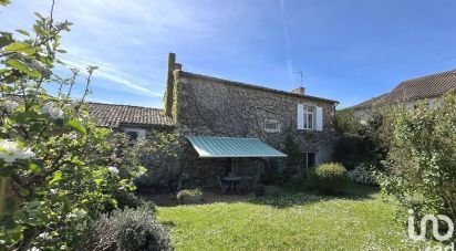 House 7 rooms of 169 m² in Cissé (86170)