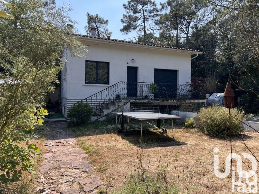 House 7 rooms of 144 m² in Saint-Georges-d'Oléron (17190)