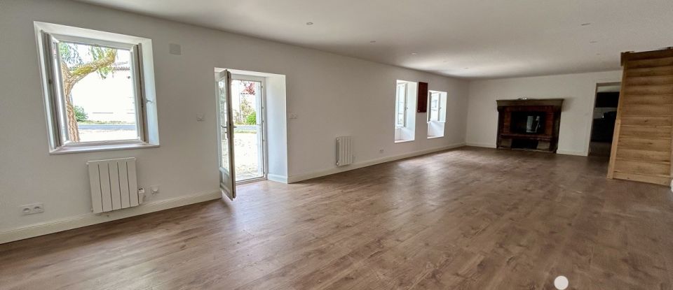 Maison 5 pièces de 145 m² à Bressuire (79300)