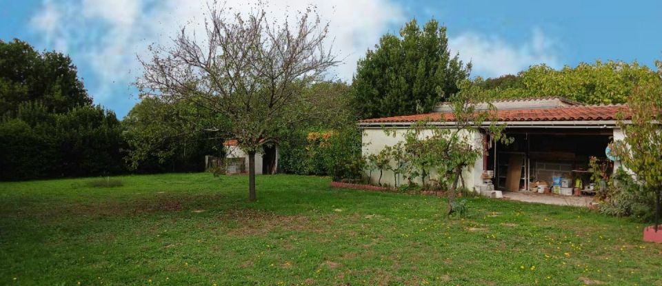 Maison 3 pièces de 120 m² à Cherves-Richemont (16370)