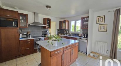 Maison 4 pièces de 97 m² à Fleury-les-Aubrais (45400)