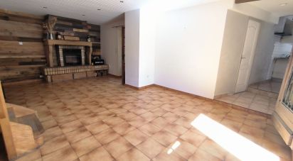 Maison 6 pièces de 130 m² à Charnay (69380)