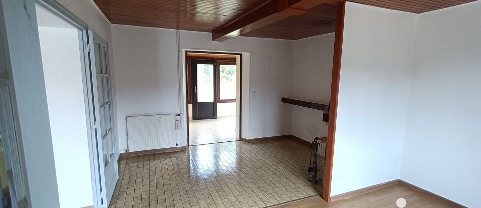 Traditional house 5 rooms of 90 m² in Fontenay-sur-Eure (28630)