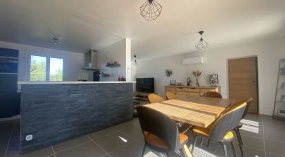 Maison 5 pièces de 118 m² à Fougueyrolles (33220)