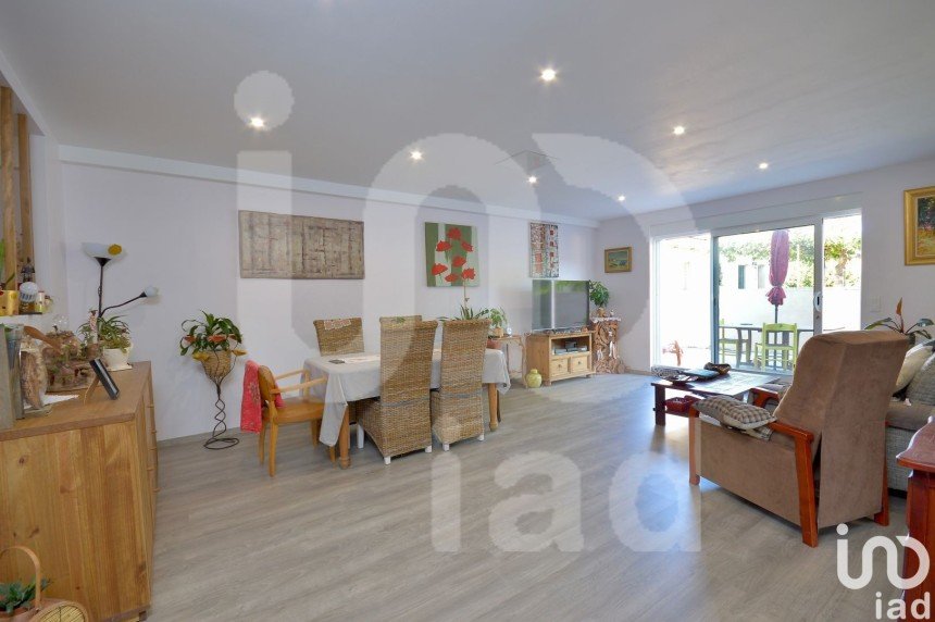 House 7 rooms of 180 m² in Fabrezan (11200)